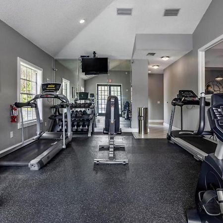 برادنتون Special Apartment 1Br With Gym And Parking المظهر الخارجي الصورة